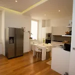 Luxury Dandy House Apartman La Spezia
